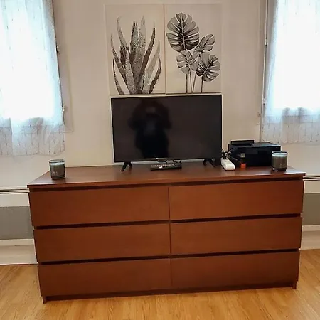 Disneyland 4 Personnes Wifi Box Proche Gare Bus דירה *